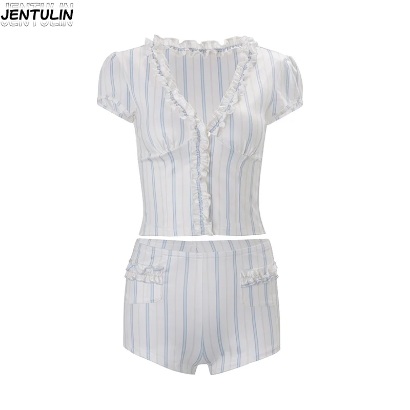 Spring Striped Cardigan With Black Fungus Edge Short Sleeved Top Temperament Slimming Shorts Set Women Casual Wear Y2k Clothes
Spring Striped Cardigan With Black Fungus Edge Short Sleeved Top Temperament Slimming Shorts Set Women Casual Wear Y2k Clothes