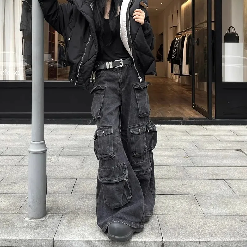 Black High Waist Cargo Jeans for Women 2000s Distressed Whiskers Multi-pocket Stretch Wide-leg Pants Retro Grunge Streetwear
Black High Waist Cargo Jeans for Women 2000s Distressed Whiskers Multi-pocket Stretch Wide-leg Pants Retro Grunge Streetwear