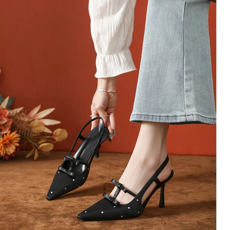 Sexy Red High Heels Diamond Rhinestone Polka Dots Pointed Toe French Style Sandals Women's Open Toe Summer Shoes
Sexy Red High Heels Diamond Rhinestone Polka Dots Pointed Toe French Style Sandals Women's Open Toe Summer Shoes