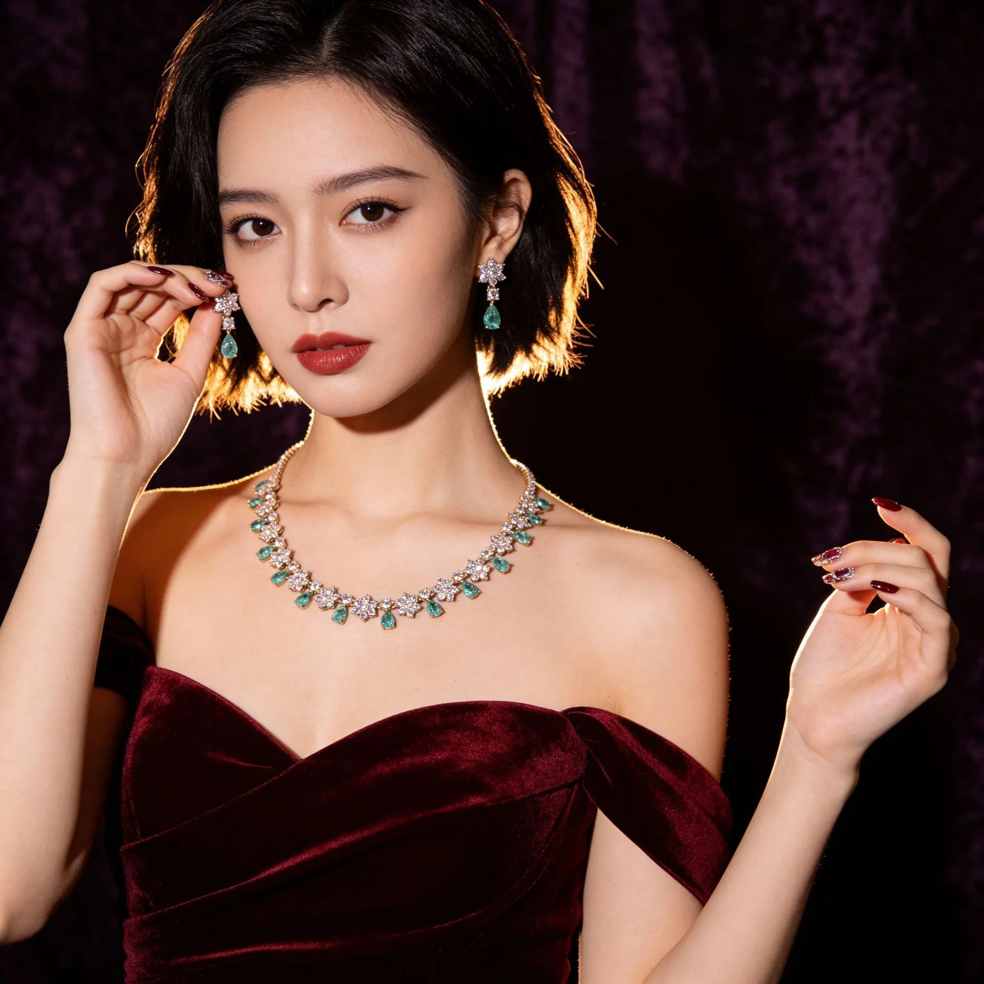 New Arrival Trendy AAA Shiny Zircon Inlaid Jewelry Set Stylish Necklace Earrings Two Piece Elegant Women Daily Party Accessories
New Arrival Trendy AAA Shiny Zircon Inlaid Jewelry Set Stylish Necklace Earrings Two Piece Elegant Women Daily Party Accessories