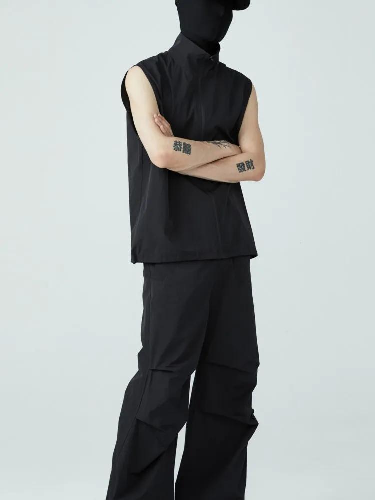 Sleeveless Vest Loose Straight Leg Summer New Zipper Vest Black Top Menswear
Sleeveless Vest Loose Straight Leg Summer New Zipper Vest Black Top Menswear