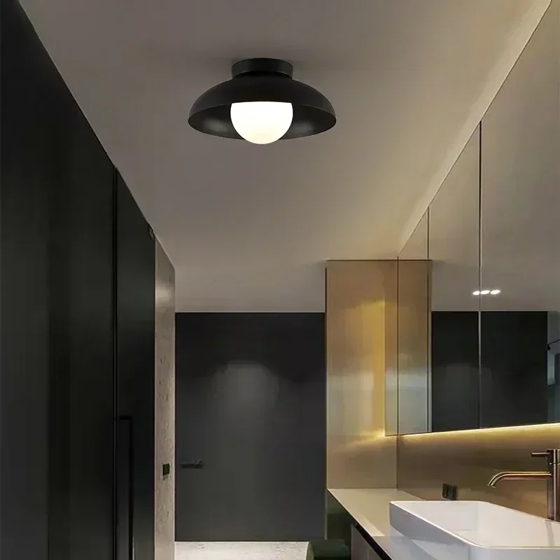 Minimalist hallway light, modern ceiling light, balcony lamp, creative lighting fixture, entrance foyer LED ceiling light
Minimalist hallway light, modern ceiling light, balcony lamp, creative lighting fixture, entrance foyer LED ceiling light