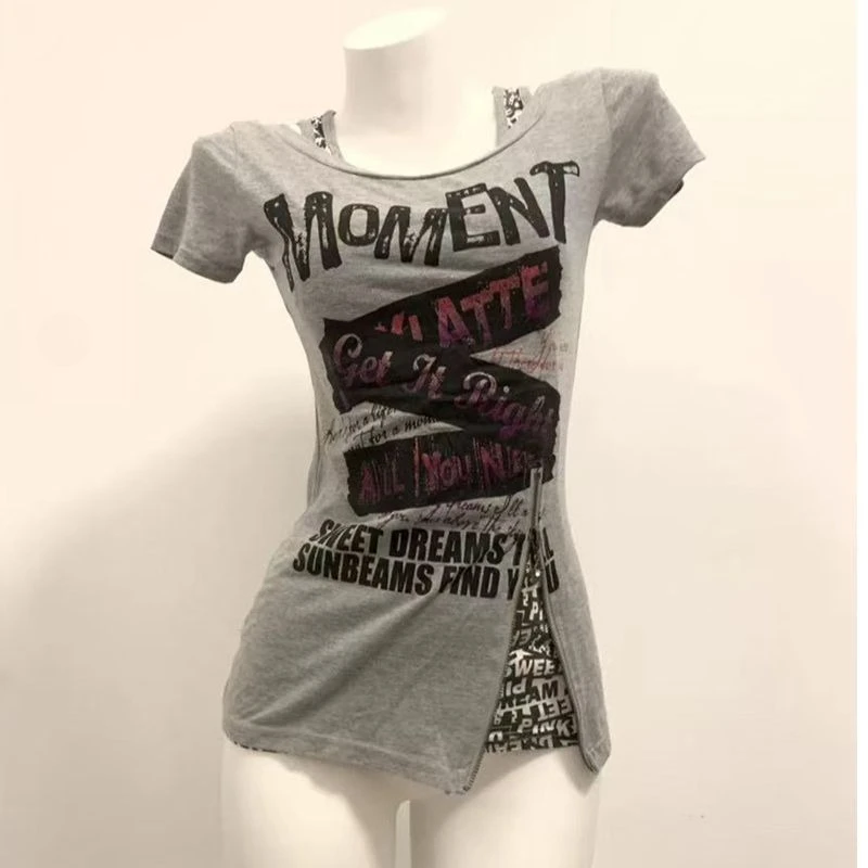 HOUZHOU Vintage Gray Letter Print T-shirt Women Harajuku Gothic Japanese Style Graphic T-shirt Grunge Y2k Retro Short Sleeve Tee
HOUZHOU Vintage Gray Letter Print T-shirt Women Harajuku Gothic Japanese Style Graphic T-shirt Grunge Y2k Retro Short Sleeve Tee