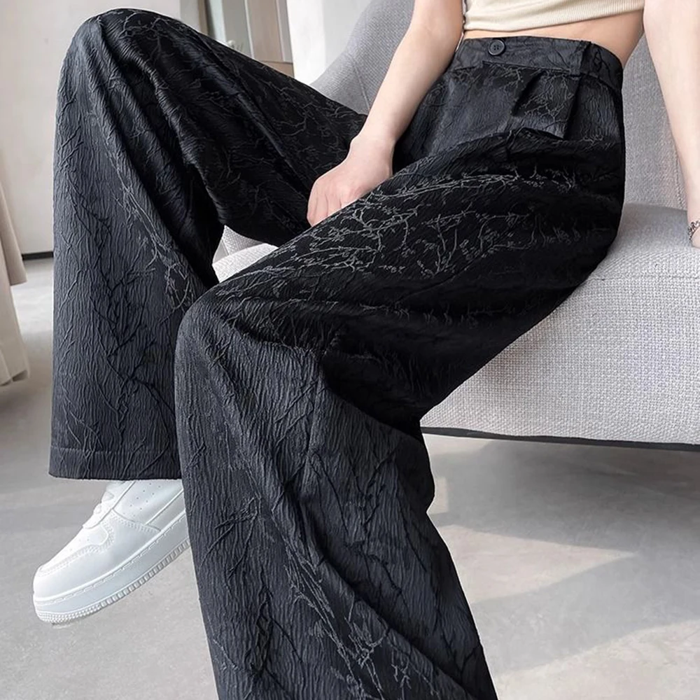 New Chinese style white satin suit wide leg pants for women in autumn, thin and narrow straight leg wide leg pants
New Chinese style white satin suit wide leg pants for women in autumn, thin and narrow straight leg wide leg pants