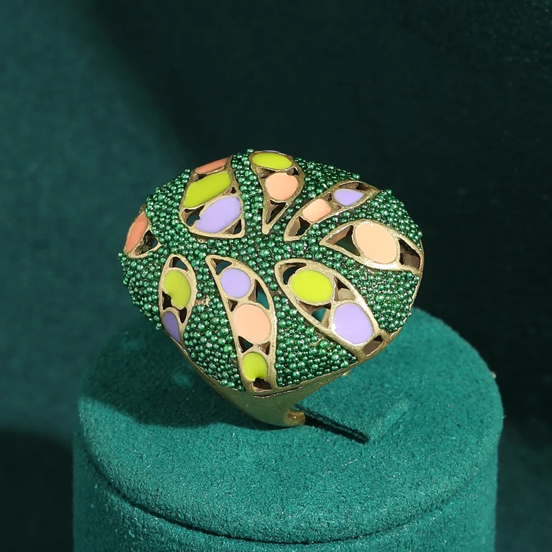 Vintage Colorful Rhinestone Rings Green Hollow Retro Accessories For Woman Luxury Quality Finger Charm High Quality Jewelry 2026
Vintage Colorful Rhinestone Rings Green Hollow Retro Accessories For Woman Luxury Quality Finger Charm High Quality Jewelry 2026