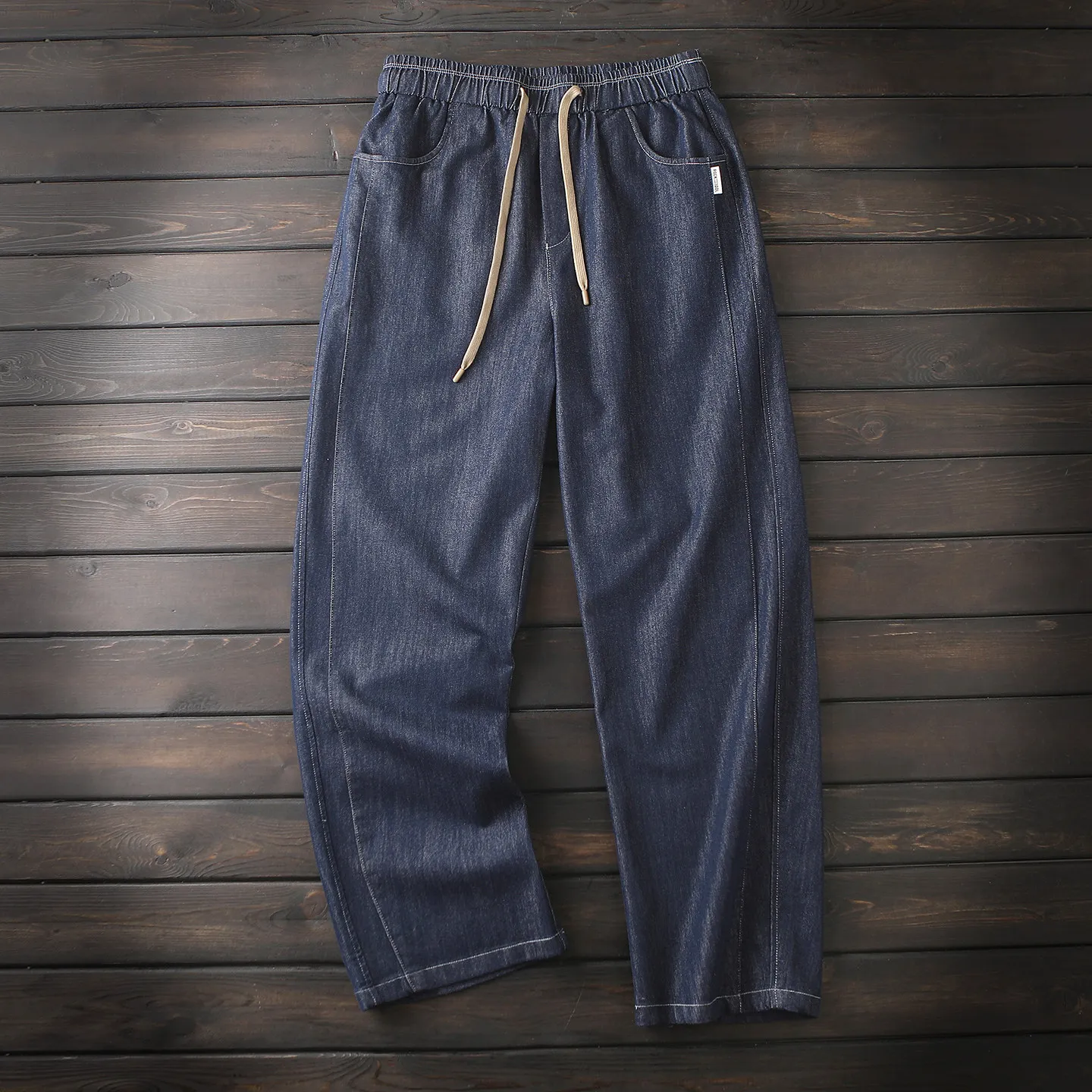Loose Profile, Silky Acetate Lyocell Cotton High-End Men's Thin Breathable Stretch Casual Straight Jeans
Loose Profile, Silky Acetate Lyocell Cotton High-End Men's Thin Breathable Stretch Casual Straight Jeans