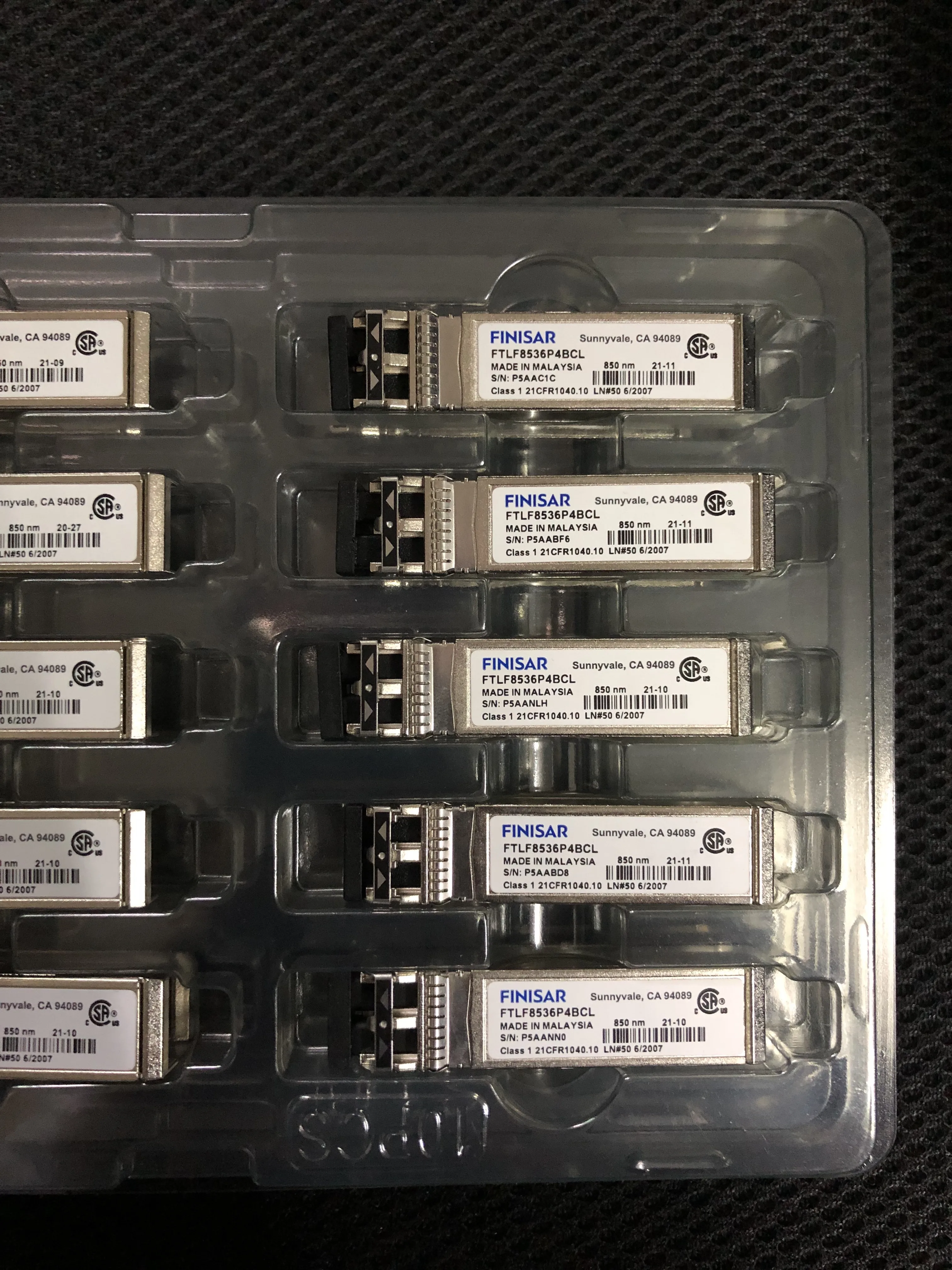 1 шт. FINISAR FTLF8536P4BCL SFP28 Многомодовый оптический модуль 25 ГБ
1 шт. FINISAR FTLF8536P4BCL SFP28 Многомодовый оптический модуль 25 ГБ