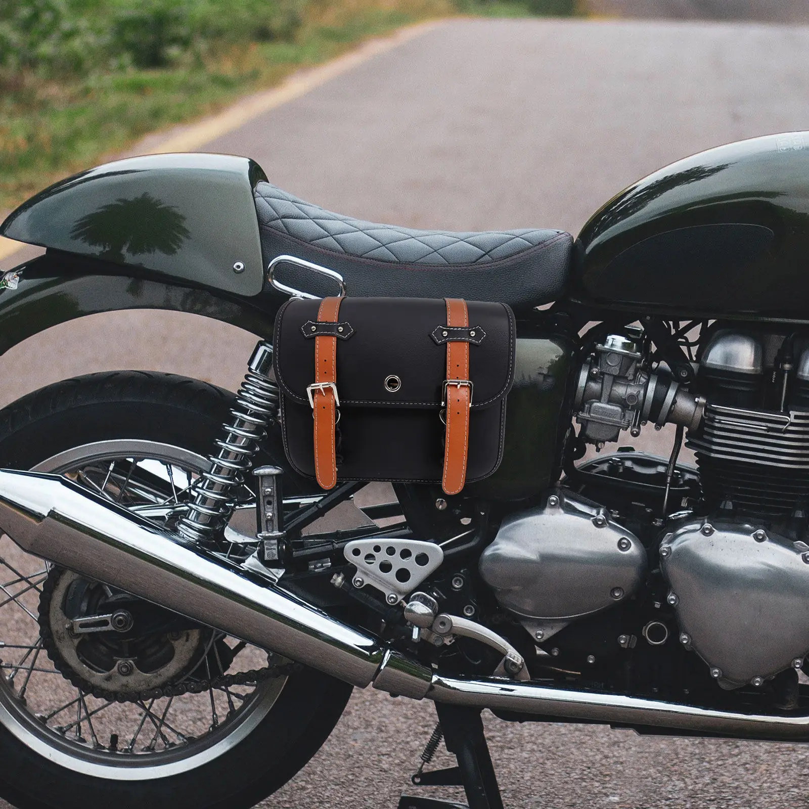 2Pcs Motorcycle Bag Universal Side Tool Bags Front Fork Saddlebag Weatherproof Storage Large Capacity Motorcycle Bag
2Pcs Motorcycle Bag Universal Side Tool Bags Front Fork Saddlebag Weatherproof Storage Large Capacity Motorcycle Bag