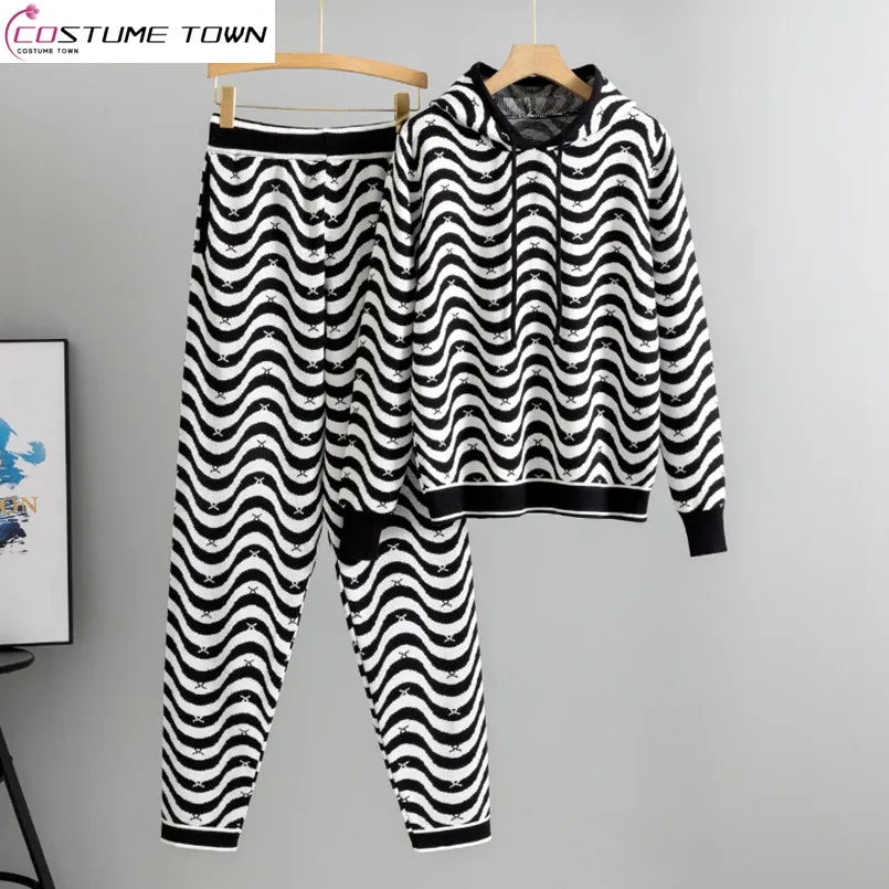 Hooded Knitted Fashion Set for Women Spring/Autumn Wave Striped Sweater Casual Sports Pants Two Piece Set
Hooded Knitted Fashion Set for Women Spring/Autumn Wave Striped Sweater Casual Sports Pants Two Piece Set
