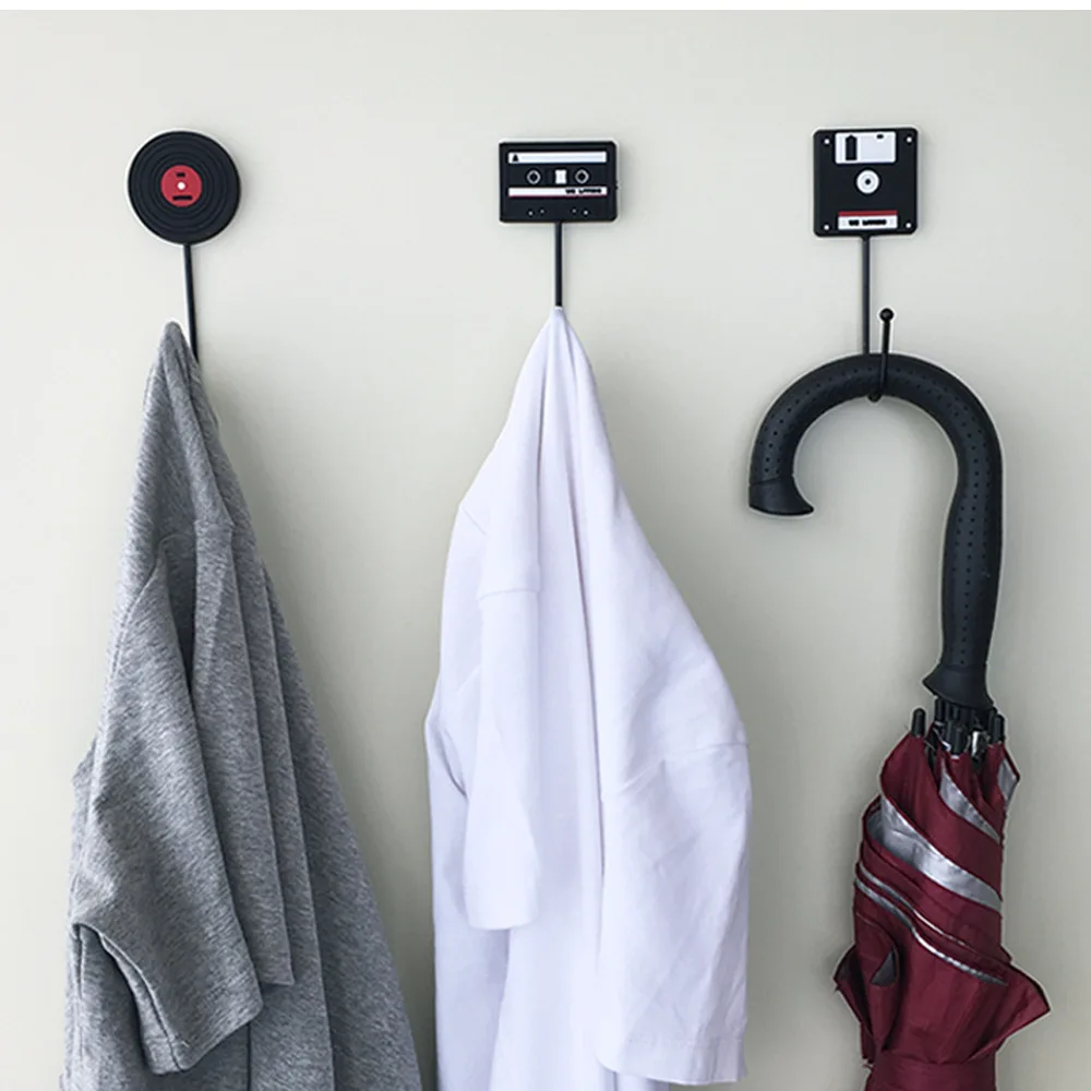 1/3pcs Vinyl Record Hooks Wall Mount Home Decor Key Hangers Metal Wall Storage Cassette Tape Disk Shape Bathroom Decorative
1/3pcs Vinyl Record Hooks Wall Mount Home Decor Key Hangers Metal Wall Storage Cassette Tape Disk Shape Bathroom Decorative