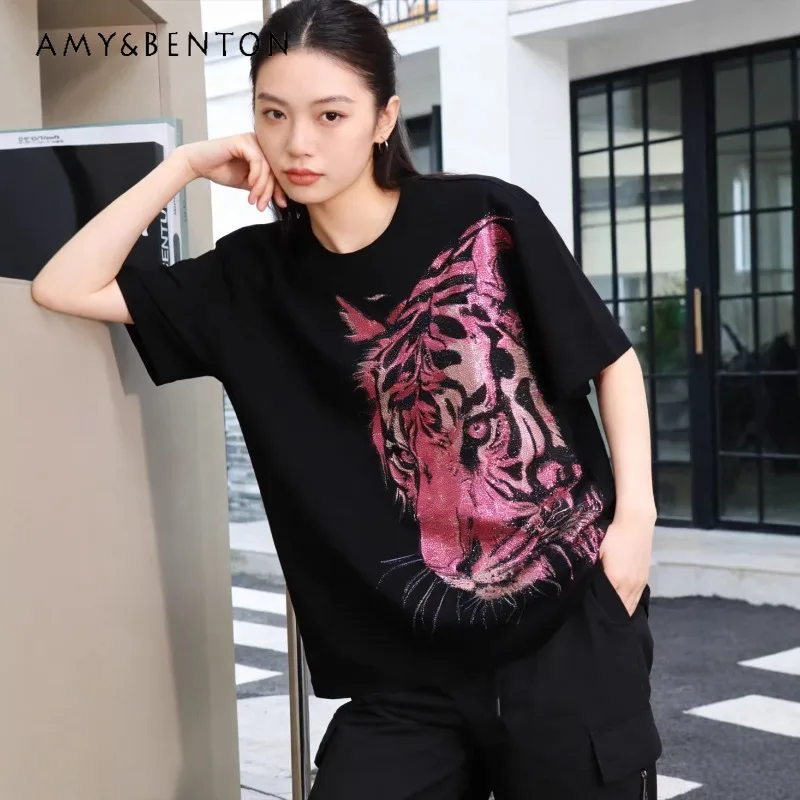Printed Hotfix Rhinestone Cartoon Tiger Head Short-sleeves T-shirt Summer 2026 Women's Fashion Unique Design Relaxed Fit Tees
Printed Hotfix Rhinestone Cartoon Tiger Head Short-sleeves T-shirt Summer 2026 Women's Fashion Unique Design Relaxed Fit Tees