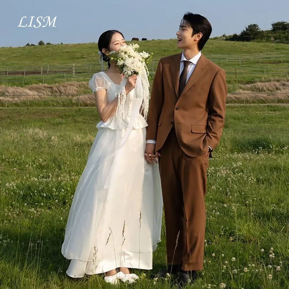 LISM Square Collar Korea Wedding Dresses Short Sleeves Silk Satin Tulle Elegant Customized Bridal Gowns Photo Shoot 웨딩드레스
LISM Square Collar Korea Wedding Dresses Short Sleeves Silk Satin Tulle Elegant Customized Bridal Gowns Photo Shoot 웨딩드레스