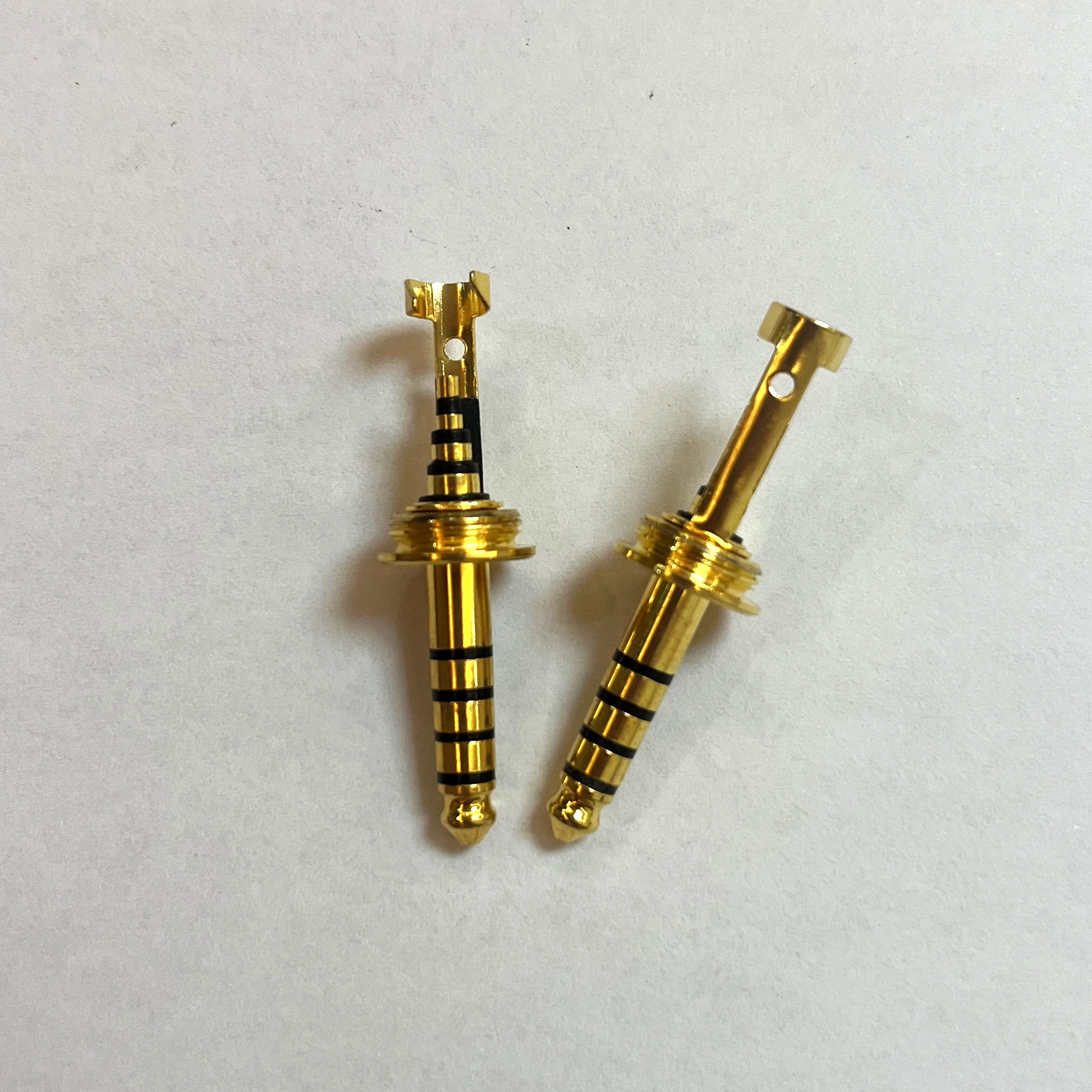 Earphone Plug Accessories Oxygen Free Copper Plated Silver Gold 2.5/4.4mm Balanced Plug
Earphone Plug Accessories Oxygen Free Copper Plated Silver Gold 2.5/4.4mm Balanced Plug