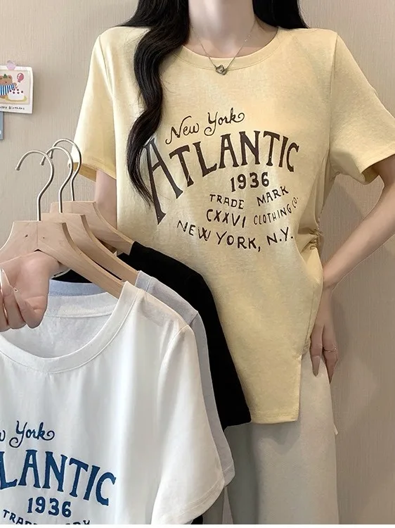 plus Size Women's Sweet Print Letter Casual Short Sleeve T-Shirt Summer New Waist-Cinching Versatile Top Korean Style Commute
plus Size Women's Sweet Print Letter Casual Short Sleeve T-Shirt Summer New Waist-Cinching Versatile Top Korean Style Commute