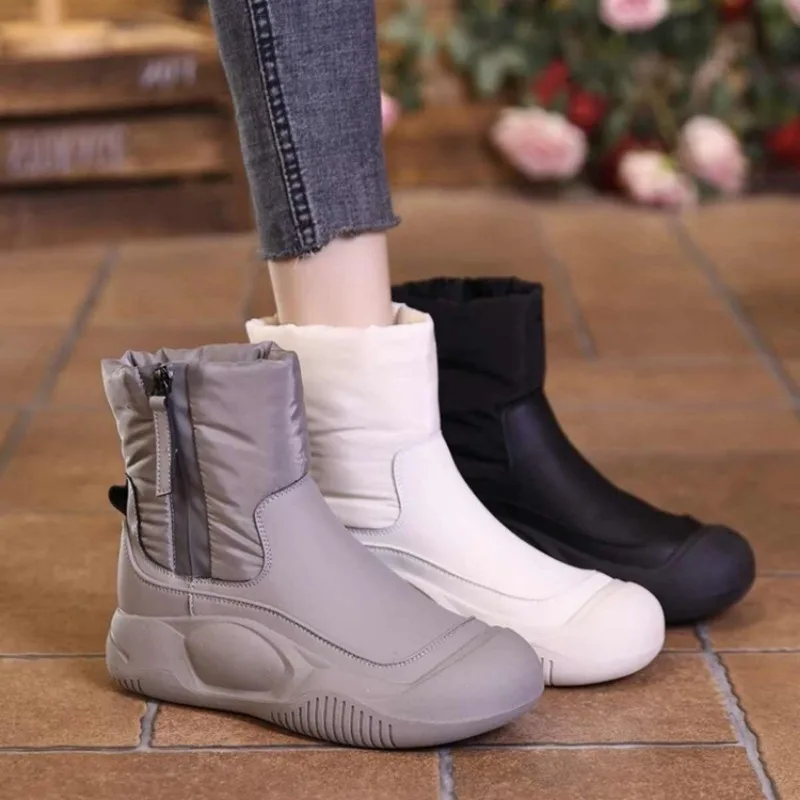 Snow Boots for Women New Cotton Shoes Winter with Plush and Thick Women's Shoes Thick Sole Anti Slip and Warm Boots
Snow Boots for Women New Cotton Shoes Winter with Plush and Thick Women's Shoes Thick Sole Anti Slip and Warm Boots