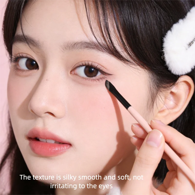 Makeup Brush Set Crescent Foundation Blush Concealer Nose Shadow Eyeliner Brush - Slope Finger Pad Brush
Makeup Brush Set Crescent Foundation Blush Concealer Nose Shadow Eyeliner Brush - Slope Finger Pad Brush