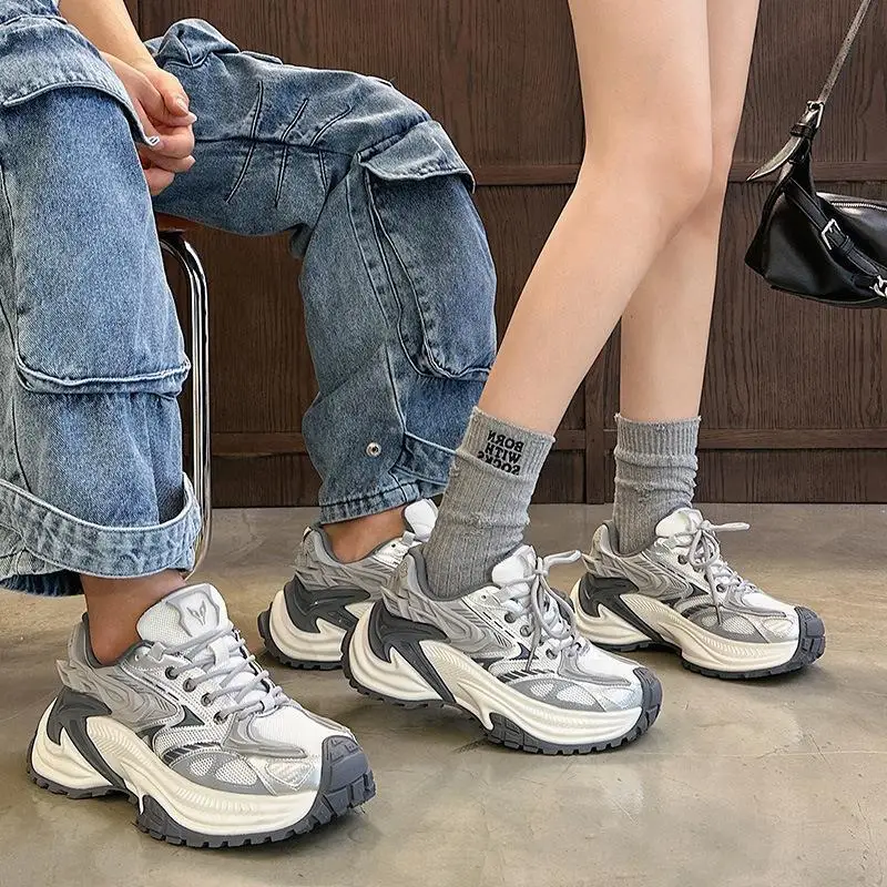 Outdoor Dad Shoes Breathable Leather Sports Sneakers Couple Sneakers Snake Robot Design Casual round Toe mid Heel Shoes
Outdoor Dad Shoes Breathable Leather Sports Sneakers Couple Sneakers Snake Robot Design Casual round Toe mid Heel Shoes