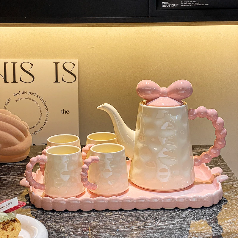 Creative Cerc Cold Water Pot Set for Home Living Room Tea Brewing Cute High Aesthetic Value Water Pot And Cup
Creative Cerc Cold Water Pot Set for Home Living Room Tea Brewing Cute High Aesthetic Value Water Pot And Cup