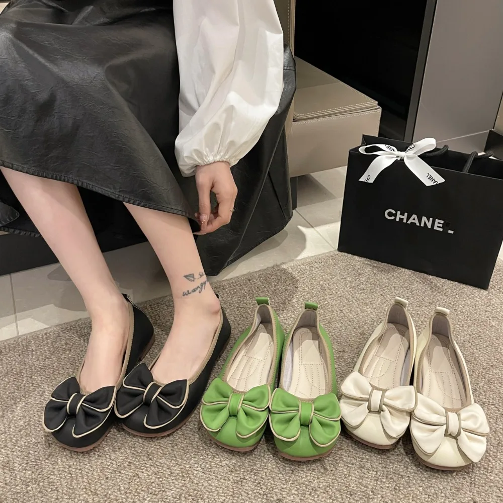 2024 Large Size Women's Shoes Bean Shoes Women's Spring Soft Sole Fat Feet Wide Fat Single A Slip-on Shoes
2024 Large Size Women's Shoes Bean Shoes Women's Spring Soft Sole Fat Feet Wide Fat Single A Slip-on Shoes