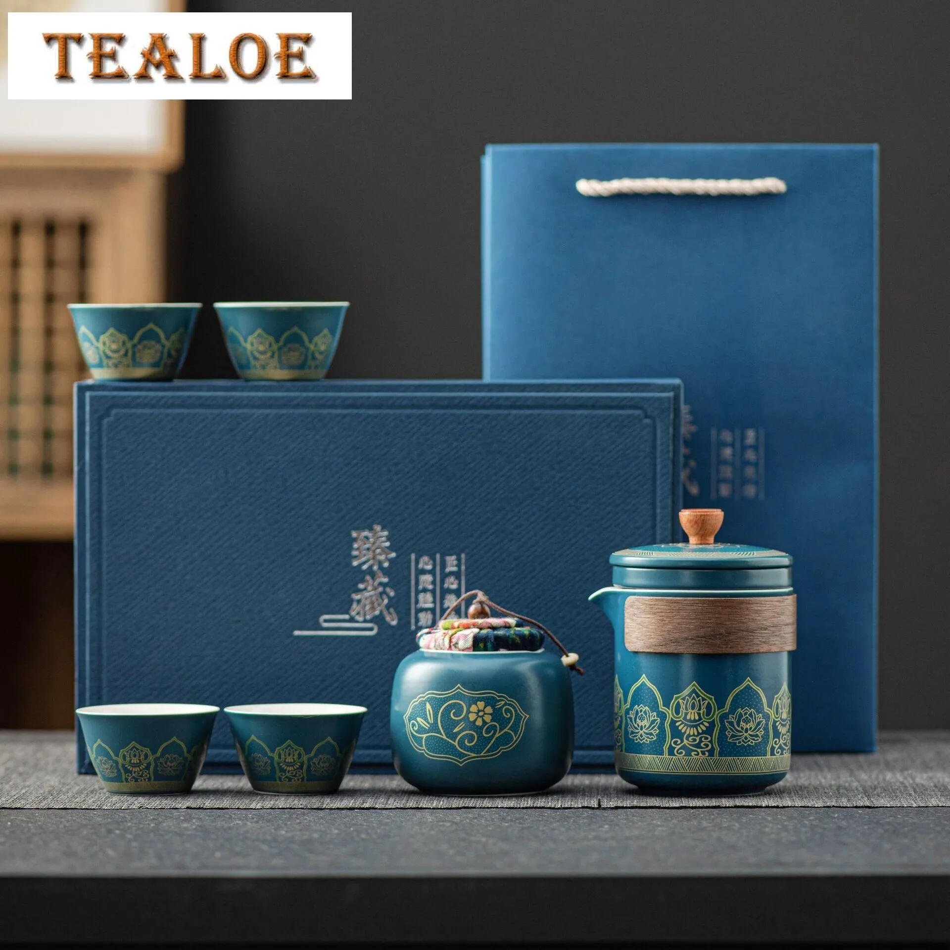 Outdoors Tea Ceremony Set Portable 1 Pot of 4 Cups Travel Gift Box Tool Luxury Chinese Porcelain Sets Full British Cup European
Outdoors Tea Ceremony Set Portable 1 Pot of 4 Cups Travel Gift Box Tool Luxury Chinese Porcelain Sets Full British Cup European