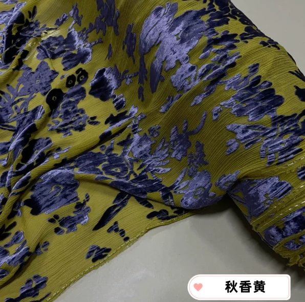 Olive & Purple Floral Print Silk Crinkle Chiffon Burnout Velvet Fabric Mulberry Silk for Dresses & Scarves
Olive & Purple Floral Print Silk Crinkle Chiffon Burnout Velvet Fabric Mulberry Silk for Dresses & Scarves