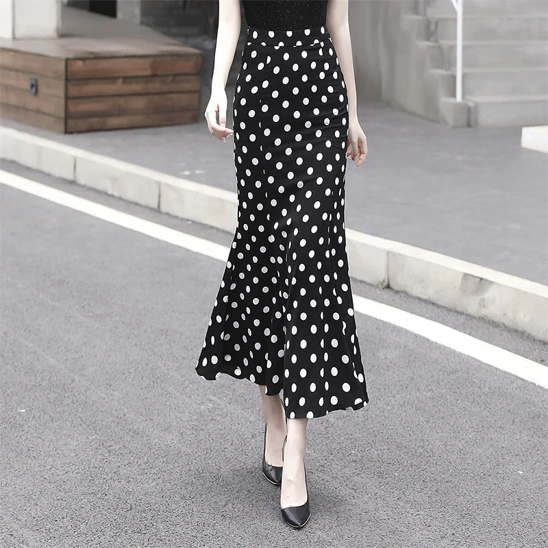 Women Summer New S-3xl Skirt Korean Vintage Polka Dot Slim High Waist A Line Midi Skirt Female Black White Red Streetwear
Women Summer New S-3xl Skirt Korean Vintage Polka Dot Slim High Waist A Line Midi Skirt Female Black White Red Streetwear
