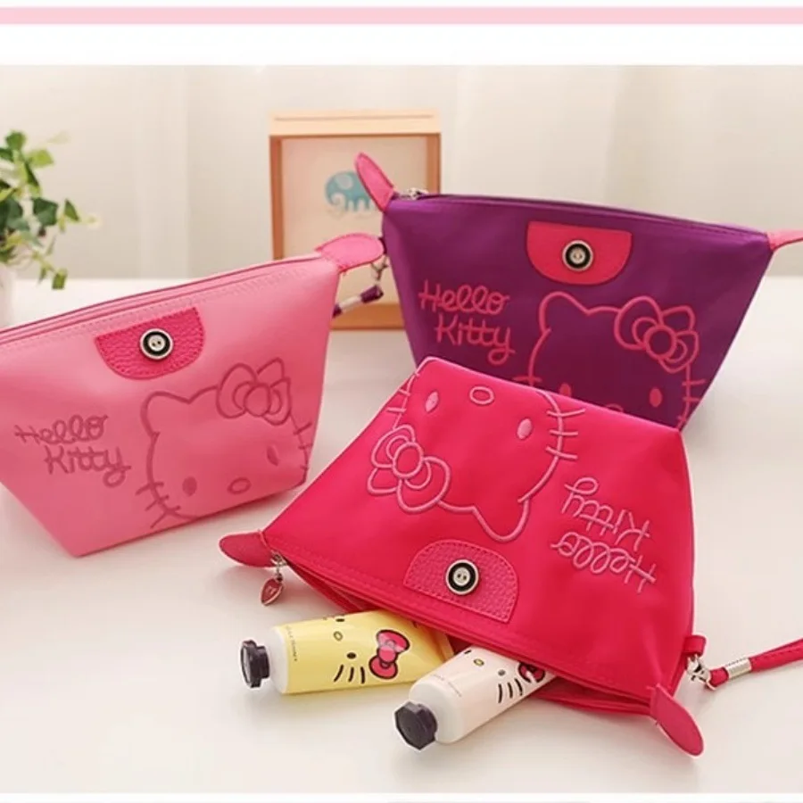 Sanrio Hello Kitty makeup bags, cute cartoon storage bag, travel waterproof cosmetic bag, large capacity toiletry bag for women
Sanrio Hello Kitty makeup bags, cute cartoon storage bag, travel waterproof cosmetic bag, large capacity toiletry bag for women