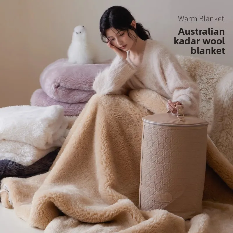 Утолщенное искусственное шерстяное бархатное одеяло из австралийского кардигана, теплое зимнее покрывало для дивана и офиса, роскошное одеяло из полиэфирного волокна
Утолщенное искусственное шерстяное бархатное одеяло из австралийского кардигана, теплое зимнее покрывало для дивана и офиса, роскошное одеяло из полиэфирного волокна