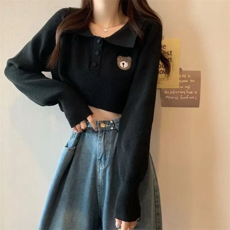 Вязаный свитер Футболка с длинными рукавами для женщин Design Sense of Polo Collar с коротким и пряным стилем
Вязаный свитер Футболка с длинными рукавами для женщин Design Sense of Polo Collar с коротким и пряным стилем