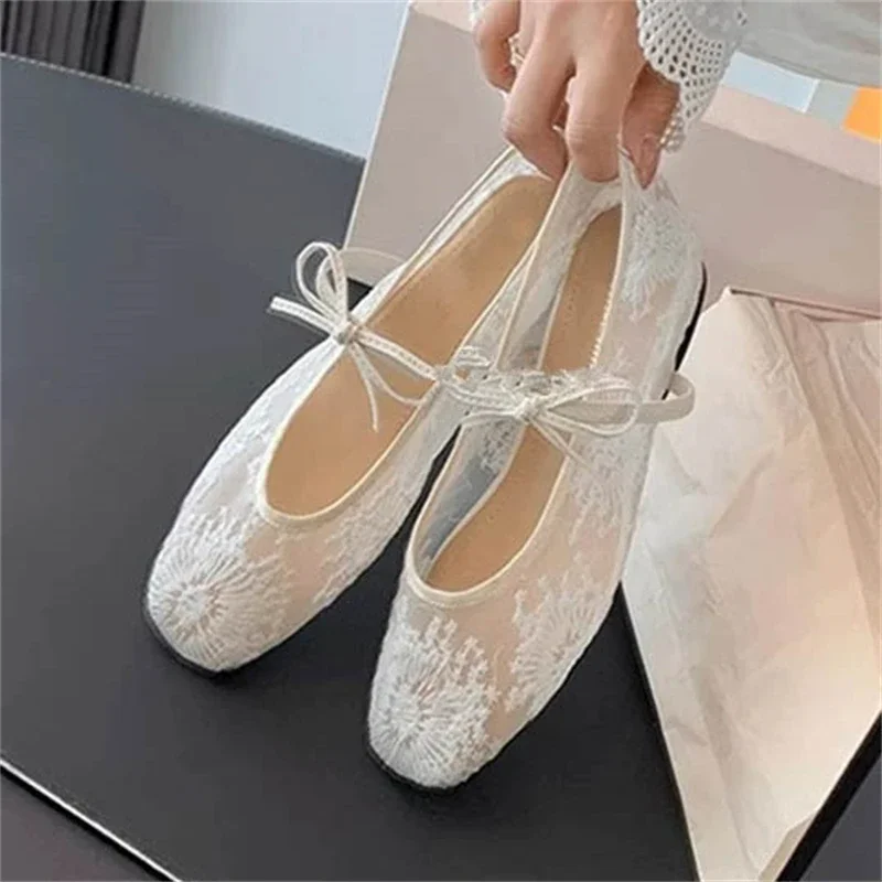 Women's Square Toe Lace Embroidery Bow Decor Mary Jane Slip‑On Flat Ballet Flats, Sweet Elegant Daily Casual Wedding Footwear
Women's Square Toe Lace Embroidery Bow Decor Mary Jane Slip‑On Flat Ballet Flats, Sweet Elegant Daily Casual Wedding Footwear