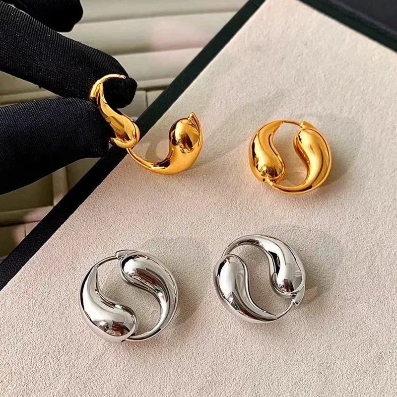 Metal Wind Tai Chi Drop Ear Buckle Design Unique Pisces Metal Earrings Gold Ear Stud Jewelry Pure Color 2025 Summer New Gothic
Metal Wind Tai Chi Drop Ear Buckle Design Unique Pisces Metal Earrings Gold Ear Stud Jewelry Pure Color 2025 Summer New Gothic