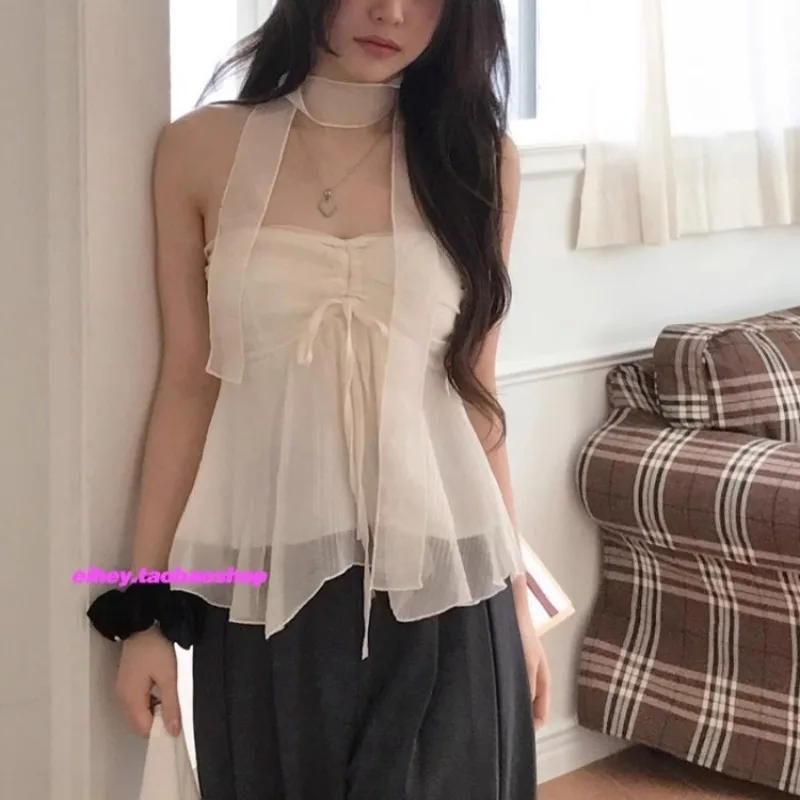 Vintage Mesh Splicing Pleated Sweet Camisole Women 2025 Summer New Korean Off-the-shoulder Drawstring Solid Color Casual Tops
Vintage Mesh Splicing Pleated Sweet Camisole Women 2025 Summer New Korean Off-the-shoulder Drawstring Solid Color Casual Tops