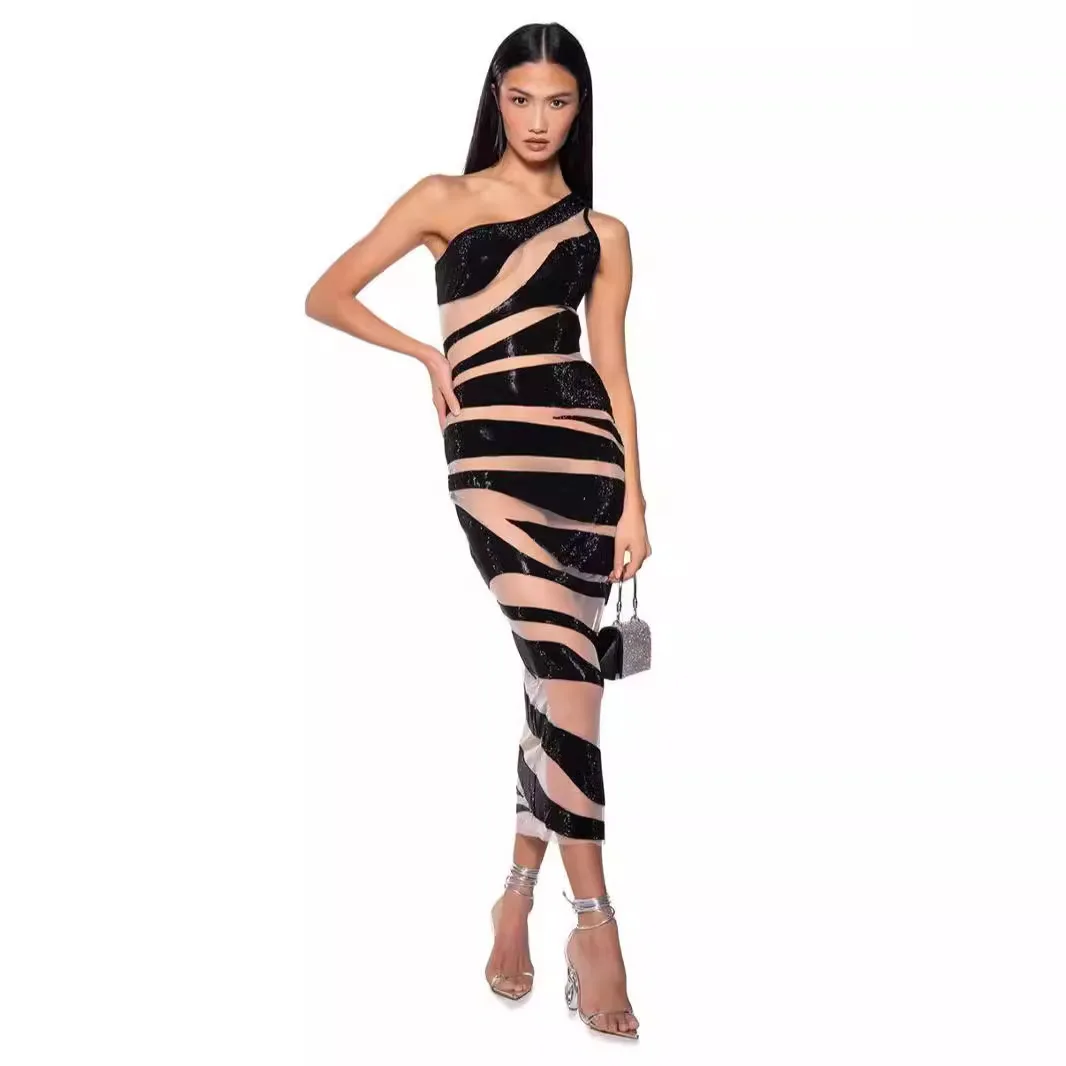 New single shoulder mesh silver stripe sexy perspective women's clothing tight bandage long party dress party sexy temperament e
New single shoulder mesh silver stripe sexy perspective women's clothing tight bandage long party dress party sexy temperament e