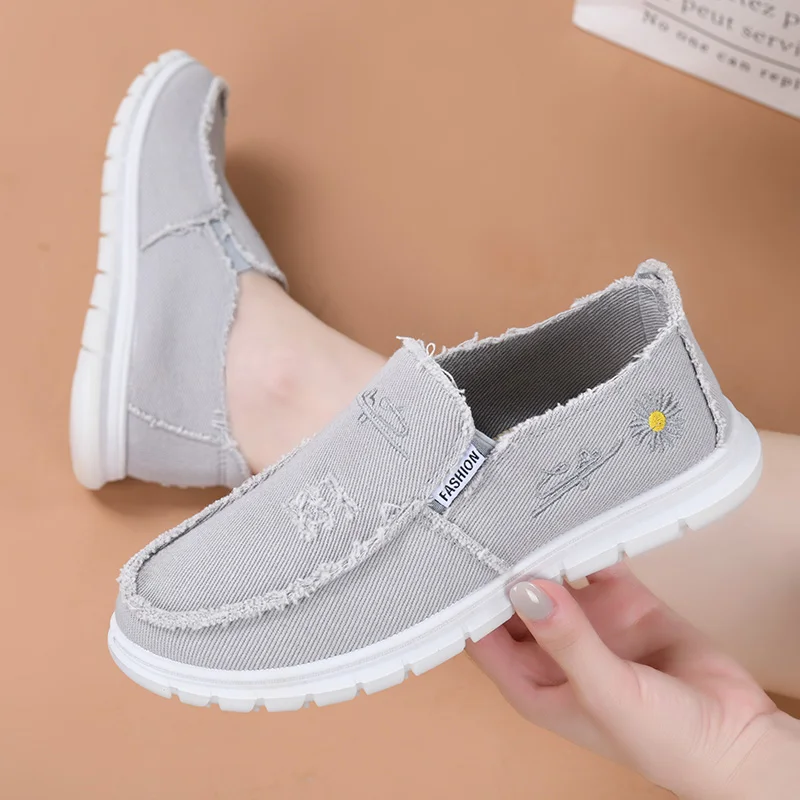 Fashionable Flower Casual Denim Fabric Shoes, New Outdoor Casual Sports Shoes, Women's Soft and Comfortable Versatile Flat Shoes
Fashionable Flower Casual Denim Fabric Shoes, New Outdoor Casual Sports Shoes, Women's Soft and Comfortable Versatile Flat Shoes