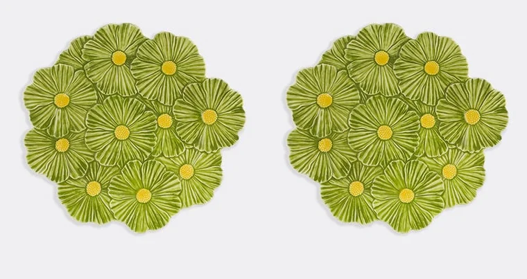 'Maria Flor' charger plate, set of two, green
'Maria Flor' charger plate, set of two, green