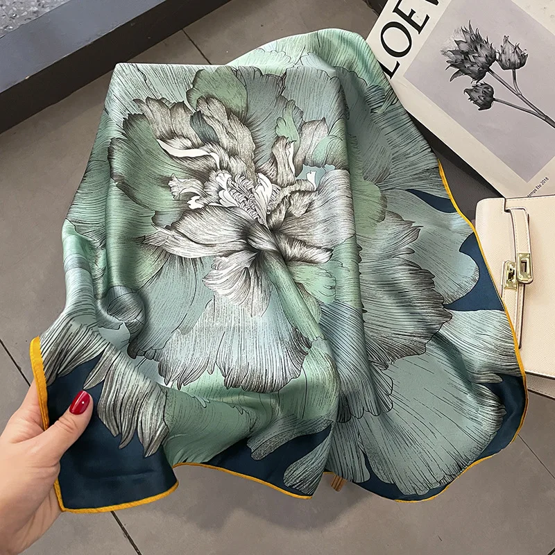 New 100% Natural Silk Square Scarf Women Neck Foulard High Quality Bandana Scarves Female Summer Neckerchief Popular Shawl Wrap
New 100% Natural Silk Square Scarf Women Neck Foulard High Quality Bandana Scarves Female Summer Neckerchief Popular Shawl Wrap