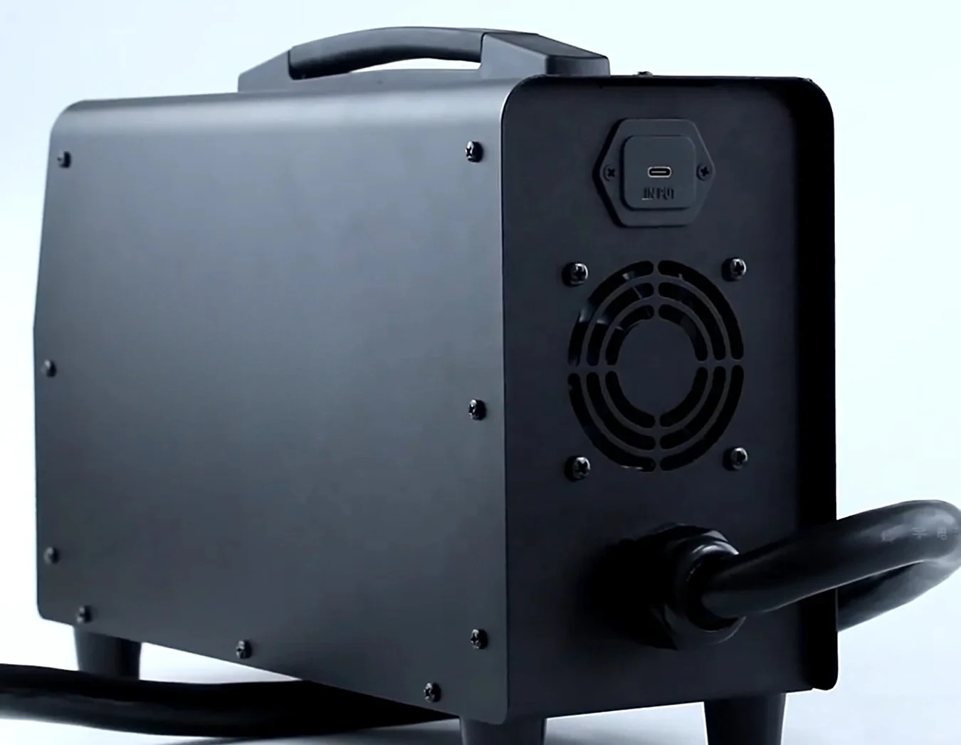 ELEJOY Por Power Station 3000W V2L 30A EV Discharger Inverter for Nacs Model 3/Y/S/X USA Version Power Discharger
ELEJOY Por Power Station 3000W V2L 30A EV Discharger Inverter for Nacs Model 3/Y/S/X USA Version Power Discharger