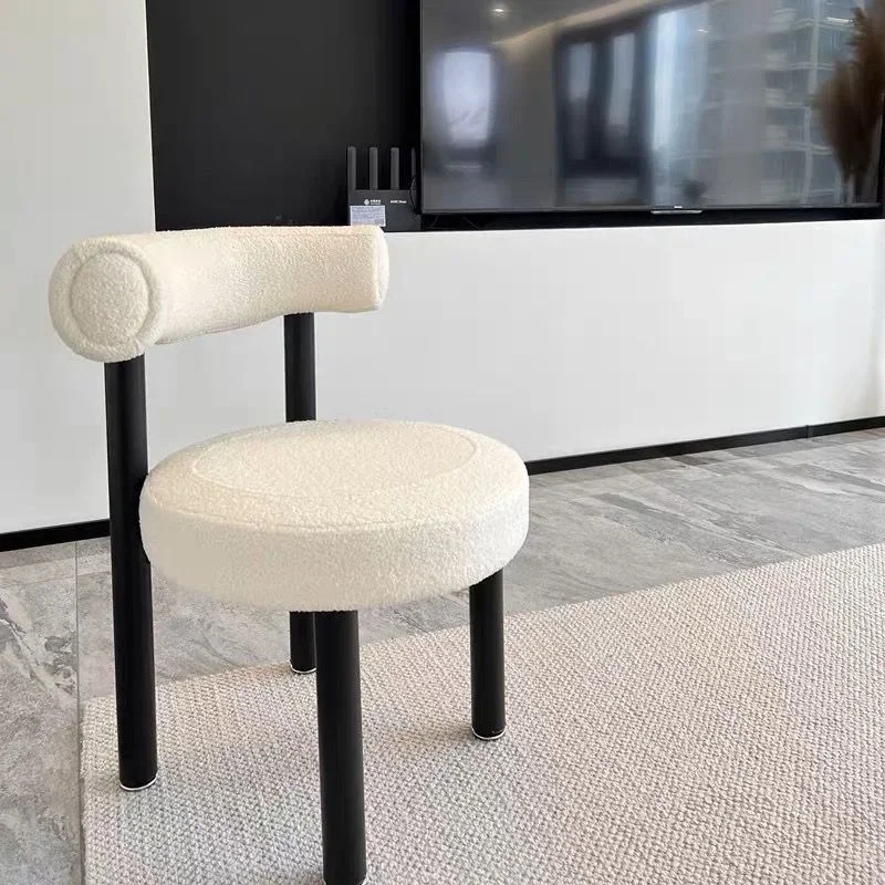 Makeup Stools Dining Chair Modern Simple Chairs Girls Bedroom Backrest Nordic Dressing Stool Light Luxury Living Room Furniture
Makeup Stools Dining Chair Modern Simple Chairs Girls Bedroom Backrest Nordic Dressing Stool Light Luxury Living Room Furniture