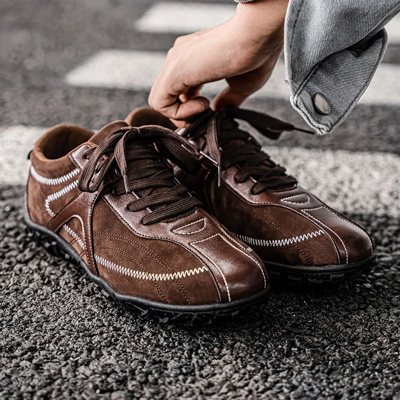 Men's Leather Casual Shoes Fashion Comparison Stitching Low Cut Sports Shoes Modern Minimalist Design Business Casual Shoes Men
Men's Leather Casual Shoes Fashion Comparison Stitching Low Cut Sports Shoes Modern Minimalist Design Business Casual Shoes Men