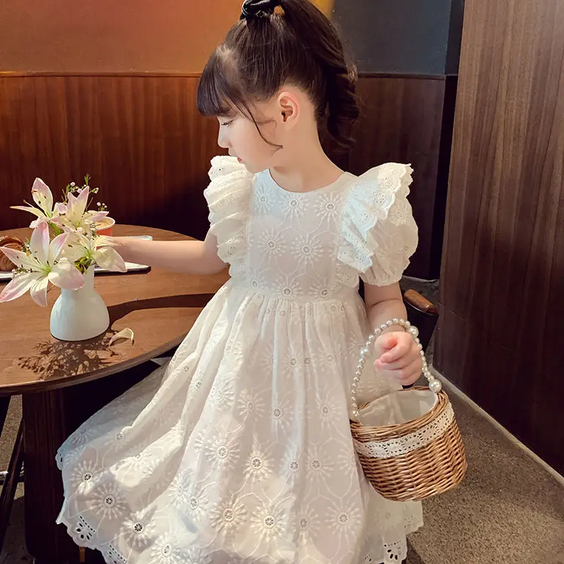 Summer Elegance Baby Girls Cotton A-line White Lace Dresses Children Casual Clothes Cute Soft Comfort Kids Princess Skirts
Summer Elegance Baby Girls Cotton A-line White Lace Dresses Children Casual Clothes Cute Soft Comfort Kids Princess Skirts