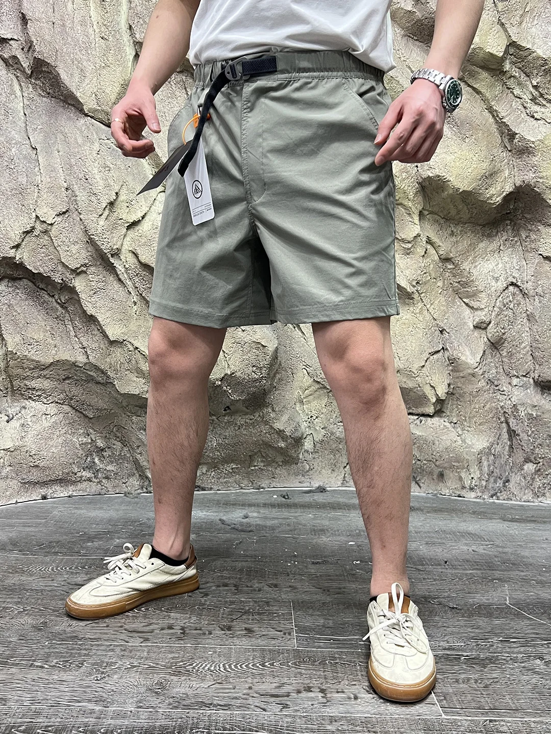 Men's Sporty Belted Waist Shorts 3D Tailored Quick Dry New Summer 2026 Polyester Fiber 100% Straight Leg Fit Casual Shorts
Men's Sporty Belted Waist Shorts 3D Tailored Quick Dry New Summer 2026 Polyester Fiber 100% Straight Leg Fit Casual Shorts