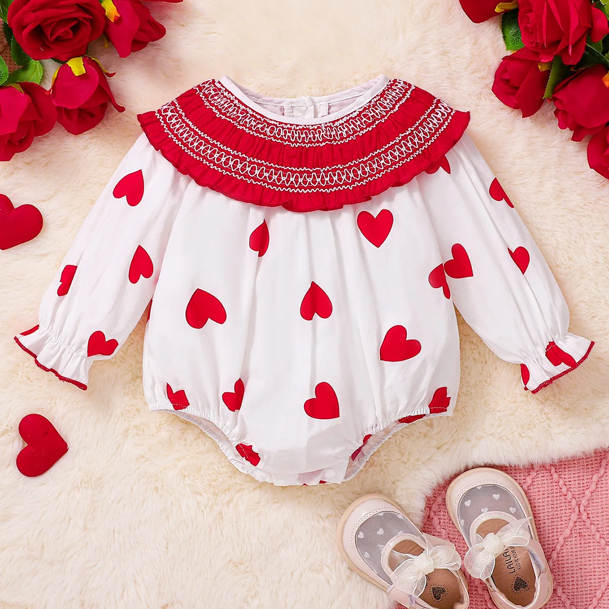 0-2Y Newborn Jumpsuit for All-Day Comfort New Arrival Baby Girl Adorable Heart Print Cotton Romper Long Sleeve Ruffled Collar 
0-2Y Newborn Jumpsuit for All-Day Comfort New Arrival Baby Girl Adorable Heart Print Cotton Romper Long Sleeve Ruffled Collar