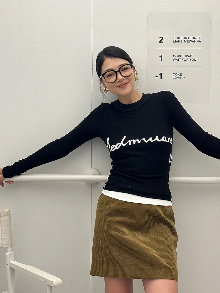 LEDIM WANG Женская трикотажная облегающая футболка с вышивкой Long Sve round Ne T-shirt Bla Casual Sle Осенний сезон Faion Top
LEDIM WANG Женская трикотажная облегающая футболка с вышивкой Long Sve round Ne T-shirt Bla Casual Sle Осенний сезон Faion Top