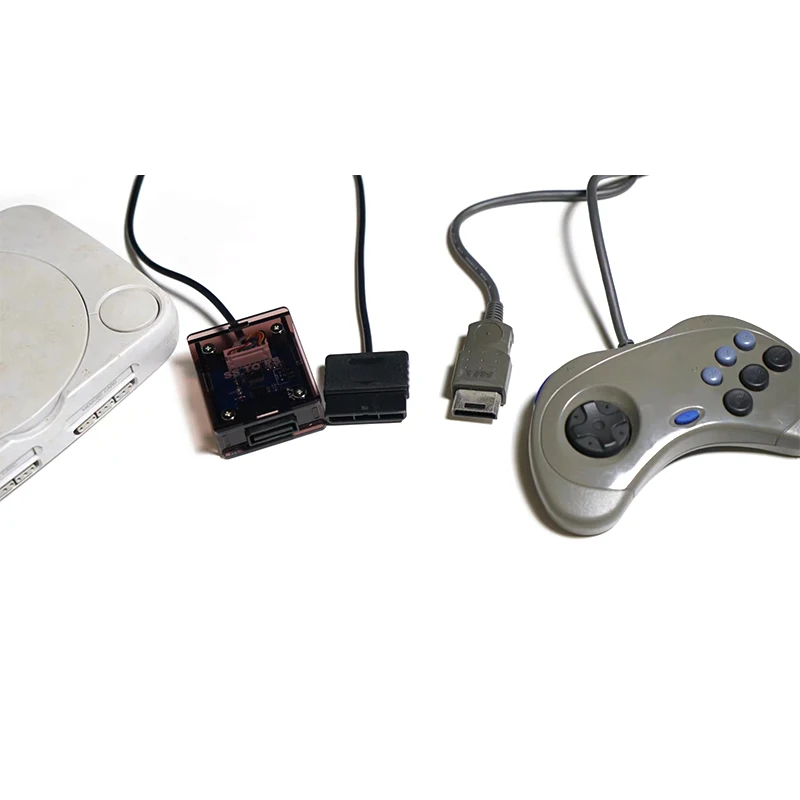 SS controller to PS converter, suitable for connecting Saturn controller to PS or PS2
SS controller to PS converter, suitable for connecting Saturn controller to PS or PS2