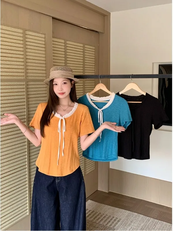 plus Size Women's Fashion V-Neck T-Shirt Short Sleeve with Bow Design Slimming Versatile Korean Style Summer Top
plus Size Women's Fashion V-Neck T-Shirt Short Sleeve with Bow Design Slimming Versatile Korean Style Summer Top