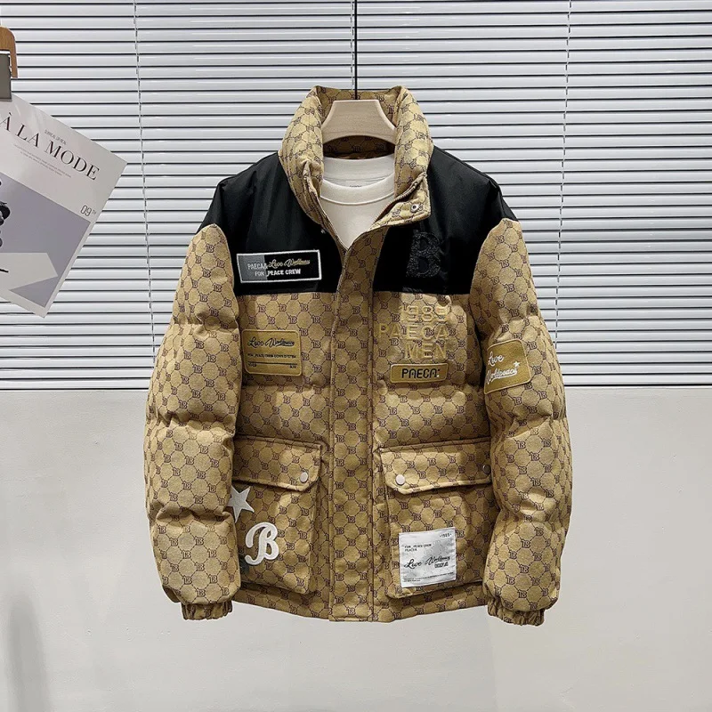 Мужская модная повседневная куртка-пуховик с оригинальным дизайном, воротником-стойкой и цветными вставками, утепленная хлопковым наполнителем
Мужская модная повседневная куртка-пуховик с оригинальным дизайном, воротником-стойкой и цветными вставками, утепленная хлопковым наполнителем