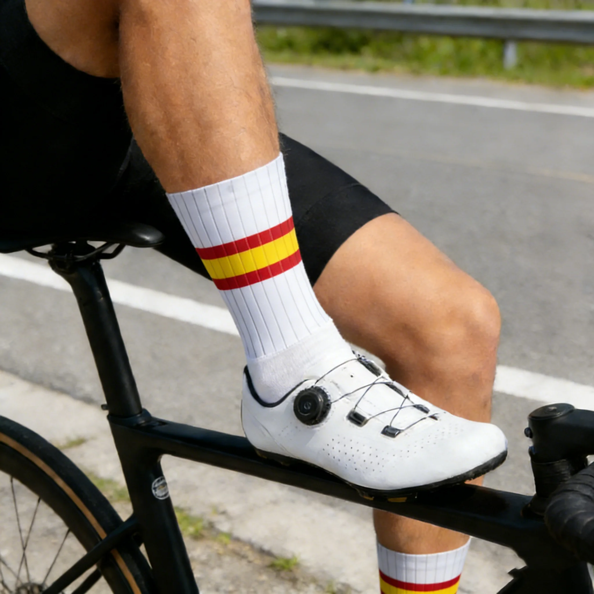 Men's 2026 Anti-Cycling Socks Breathable Seamless Aero Bike Wearproof Road Summer Slip Socks Ciclismo Calcetines
Men's 2026 Anti-Cycling Socks Breathable Seamless Aero Bike Wearproof Road Summer Slip Socks Ciclismo Calcetines