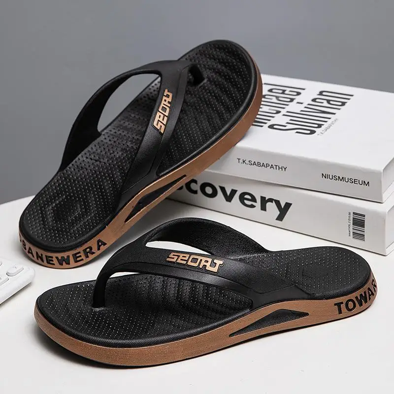 Men's Sandals Slippers Anti-Slip Wear-Resistant Home Outdoor Slippers Comfortable Breathable PVC Material Youth Fashion
Men's Sandals Slippers Anti-Slip Wear-Resistant Home Outdoor Slippers Comfortable Breathable PVC Material Youth Fashion