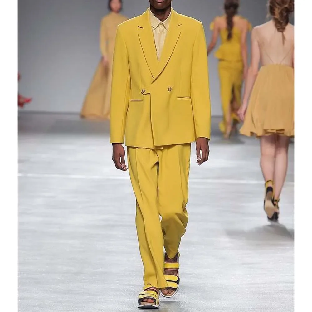 Yellow Notch Lapel Men Suits Fashion Casual Graduation Travel Outfits Chic Christmas Wedding Tuxedo 2 Piece Set (Blazer+Pants)
Yellow Notch Lapel Men Suits Fashion Casual Graduation Travel Outfits Chic Christmas Wedding Tuxedo 2 Piece Set (Blazer+Pants)