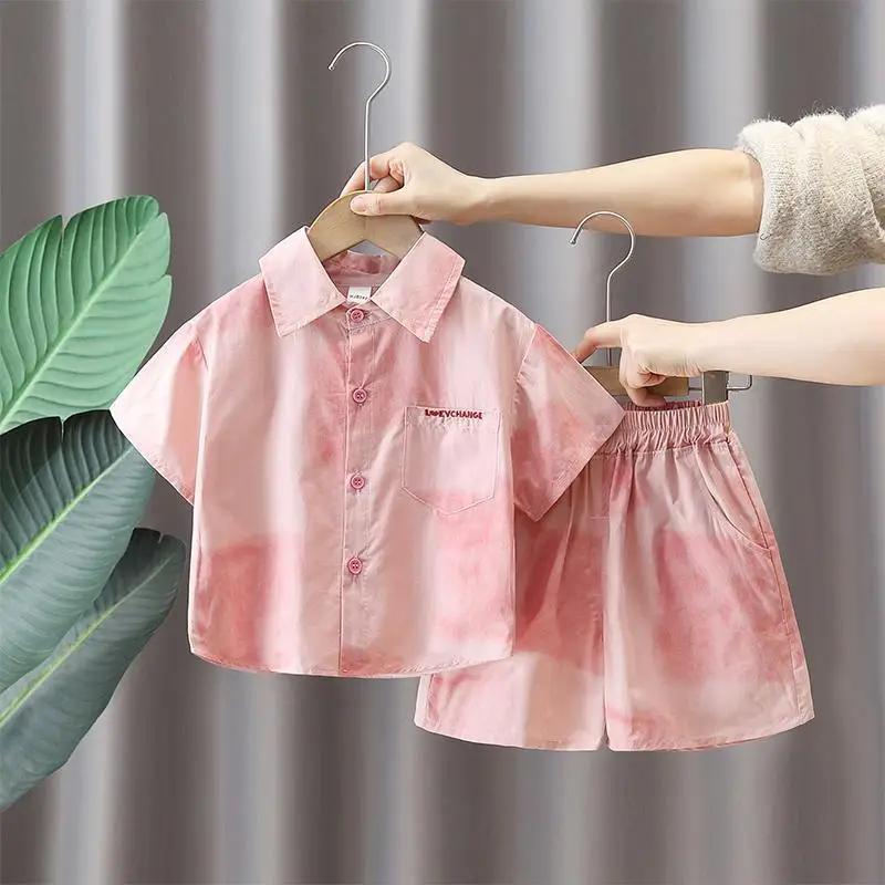 2-10Y Children's Sets Summer Printed Fashion Boys Single Breasted Short Sleeved Shirt Elastic Waist Casual Shorts Two Piece Set
2-10Y Children's Sets Summer Printed Fashion Boys Single Breasted Short Sleeved Shirt Elastic Waist Casual Shorts Two Piece Set